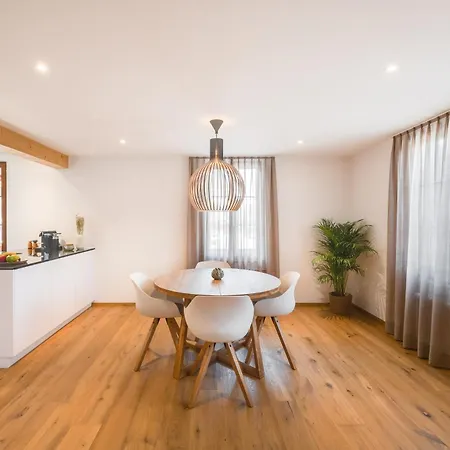 Bijou Side - Mit Seesicht Und Privatstrand Appartement Faulensee