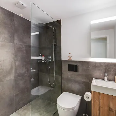 Bijou Side - Mit Seesicht Und Privatstrand *