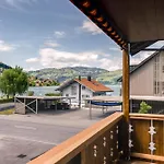 Bijou Side - Mit Seesicht Und Privatstrand Appartement Faulensee